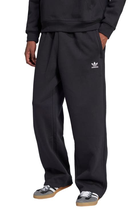 Trefoil Essentials Sweatpants