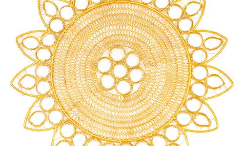 Tiramisu Gilded Radiance Metal Placemat In Gold