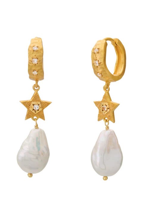 Cosmic Love Long Star Earring With Pearl