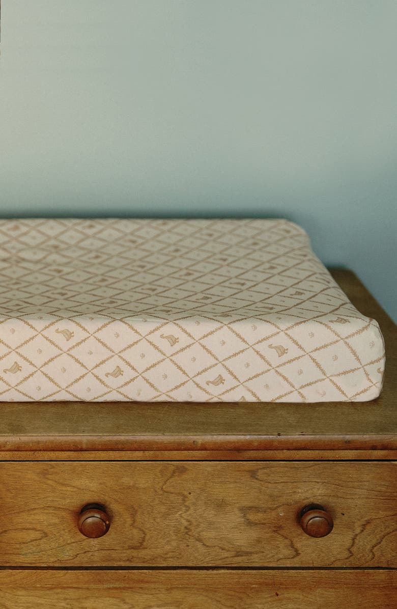 Oilo Print Organic Cotton Changing Pad Cover, Alternate, color, Goose/ Eggshell