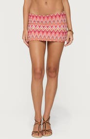 EDIKTED Saha Zigzag Crochet Mini Skort