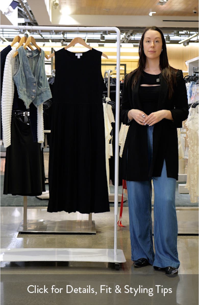 Sleeveless Pleated Sweater Dress