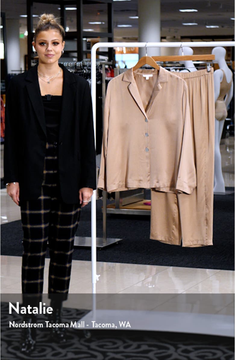 Long Sleeve Washable Silk Pajamas, sales video thumbnail