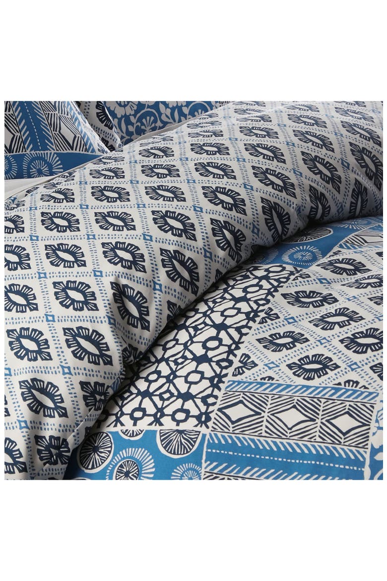 Premium Oversized Duvet 3-Piece Set, Alternate, color, GLOBAL PATCHWORK BLUE