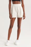 Nike 24.7 ImpossiblySoft Dri-FIT Mid-Rise Loose 4-Inch Shorts