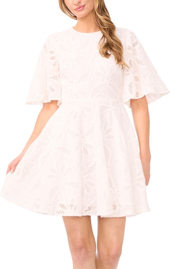 chinese dress ladies TED BAKER Size M Liliha White Polyester Lace Maxi Robe Dress – Sui Generis  Designer Consignment