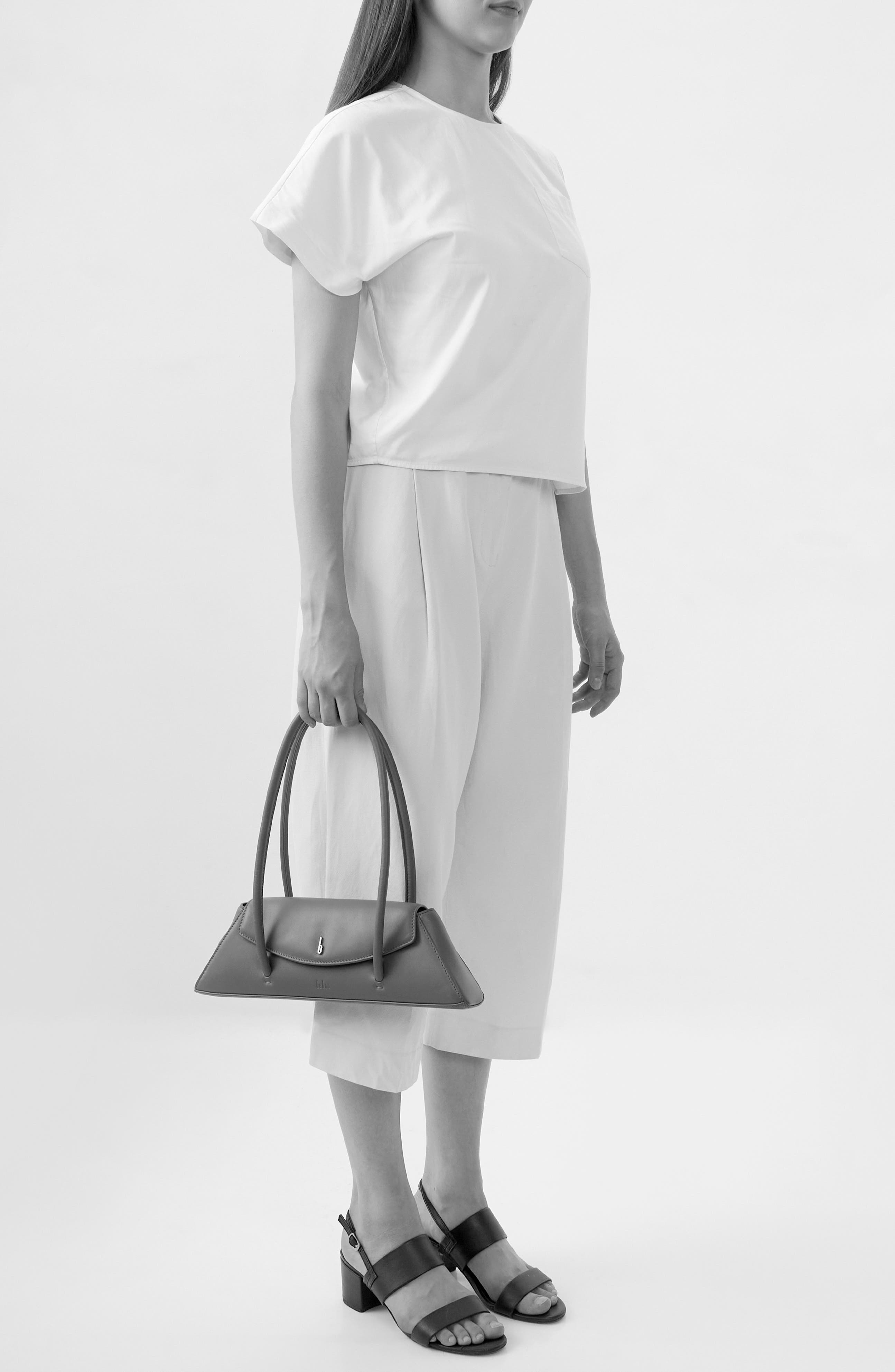 Diana Leather Shoulder Bag, Alternate, color, CACAO