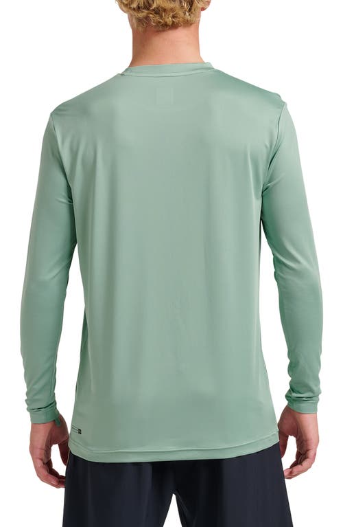 Quiksilver Everyday Surf Long Sleeve Performance Rashguard In Green