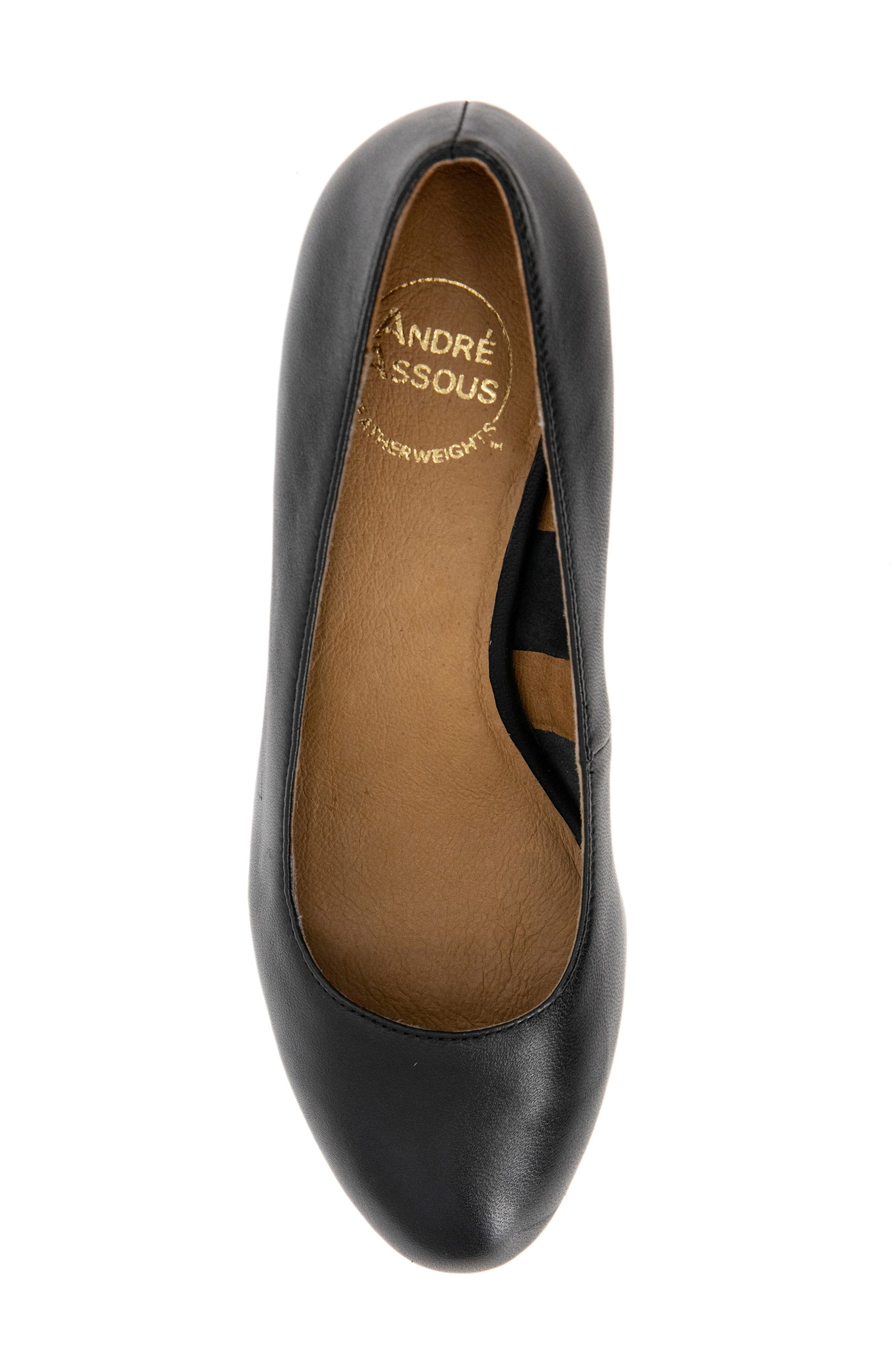 André Assous Khloe Featherweight Wedge Pump, Alternate, color, 