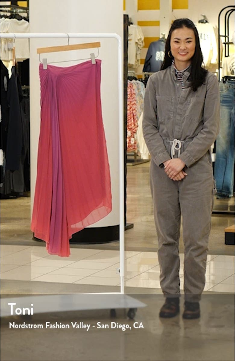 Ombré Pleated Asymmetric Hem Skirt, sales video thumbnail