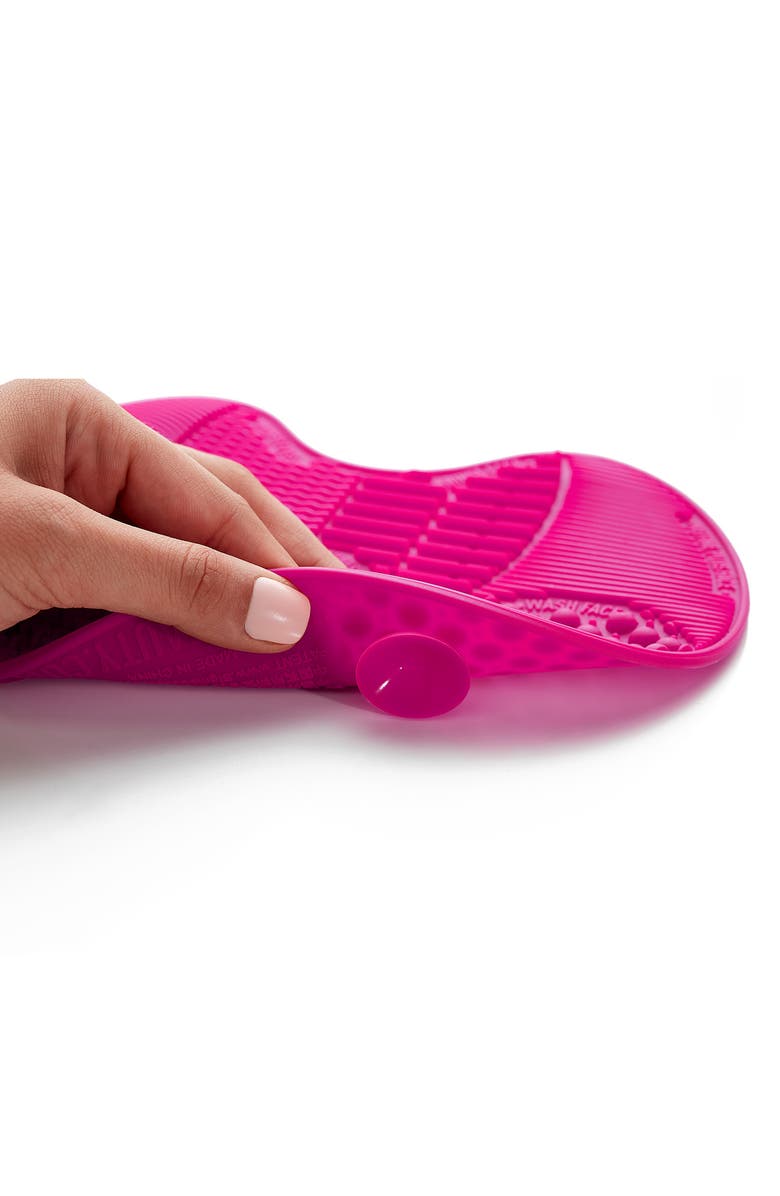 Sigma Beauty Beauty Sigma Spa<sup>®</sup> Express Brush Cleaning Mat, Alternate, color, Pink