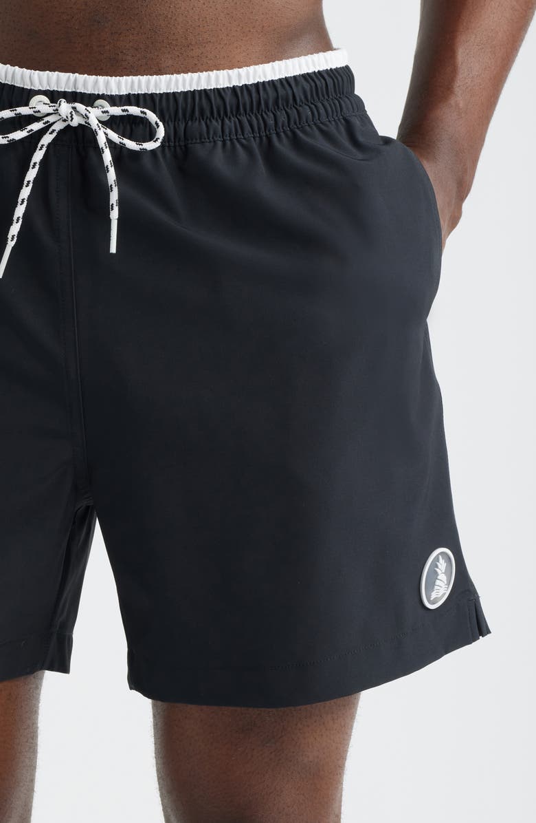 Chubbies The Capes 5.5-Inch Swim Trunks, Alternate, color, Black - Solid