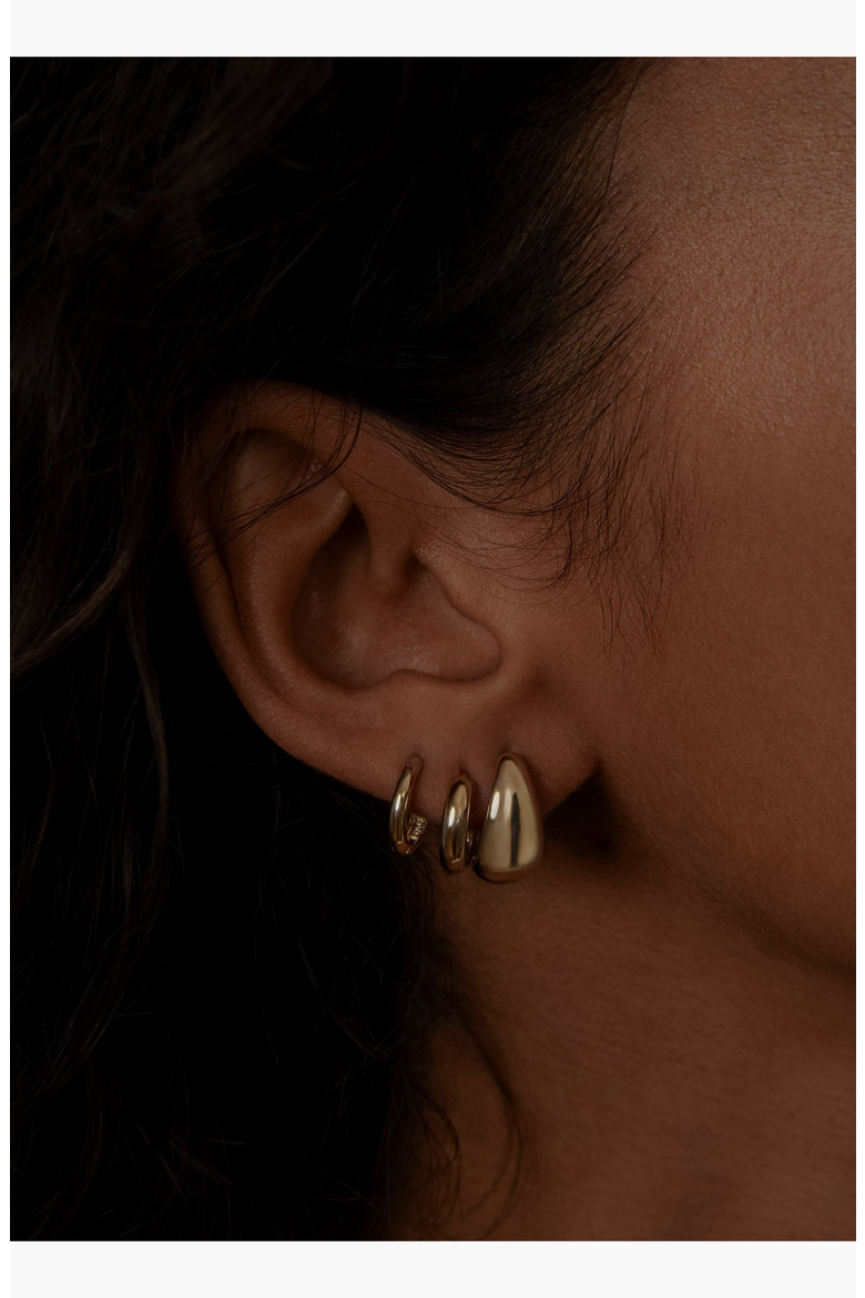 Classic Huggie Earrings, Alternate, color, Pair