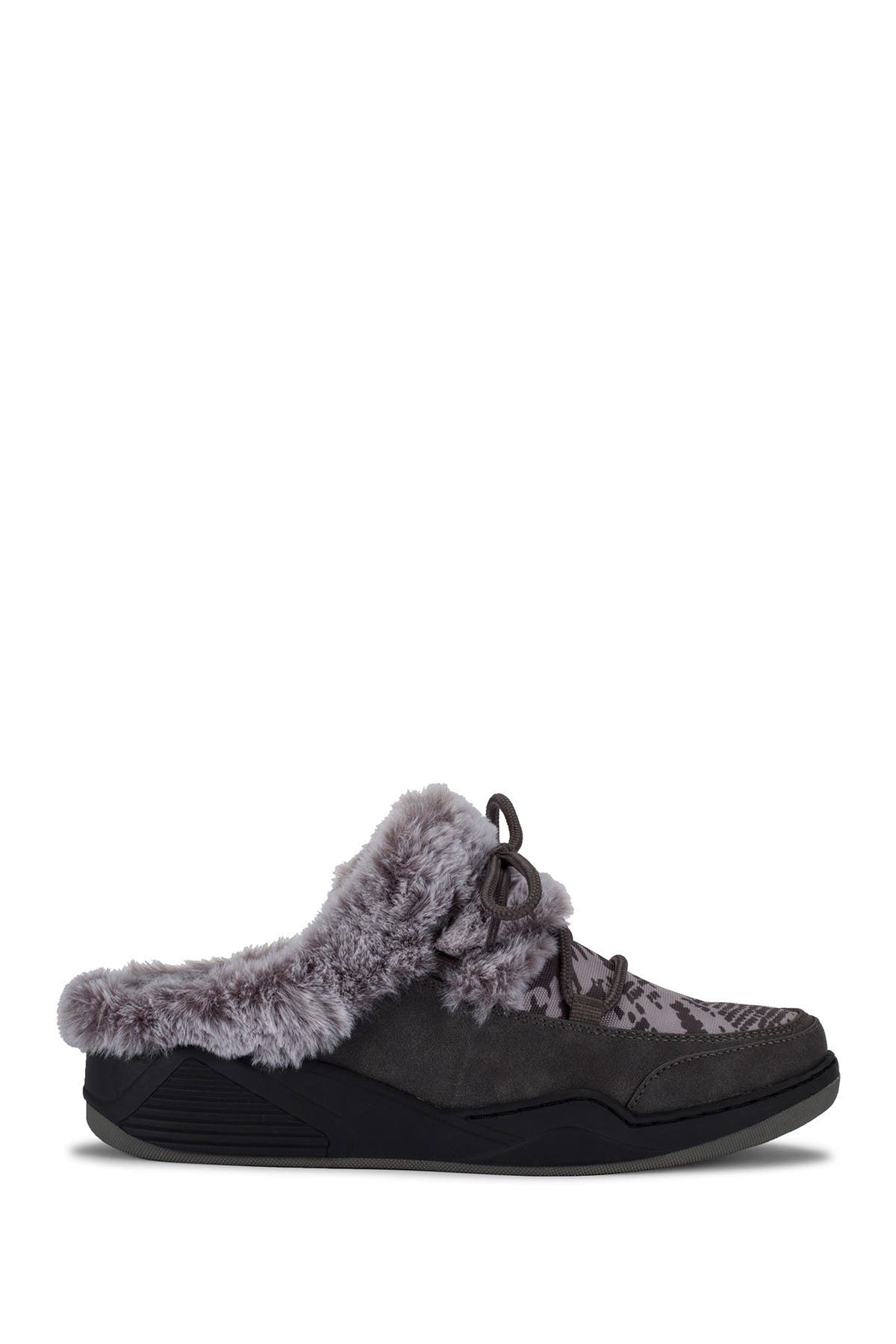 BARETRAPS Landon Faux Shearling Lined Clog Slipper, Alternate, color, 