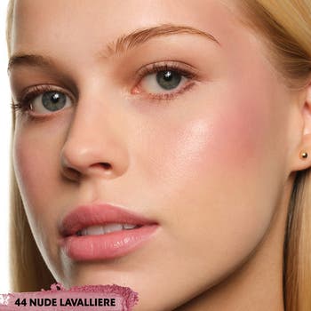 Make Me Blush Bold Blurring Powder Blush