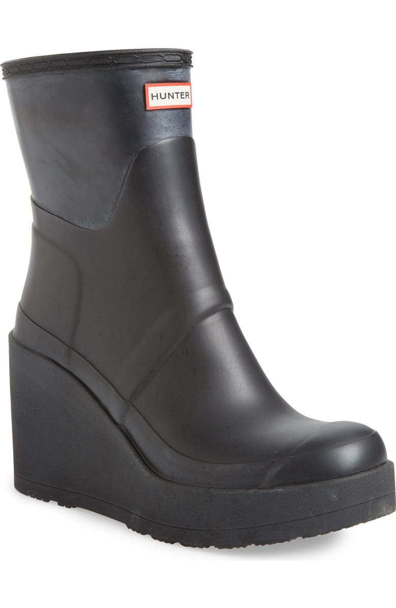 Hunter 'Original Short - Wedge' Rain Boot, Main, color,