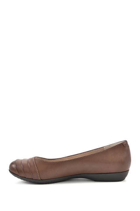 Clara Ballet Flat - Wide Width Available (Women)
