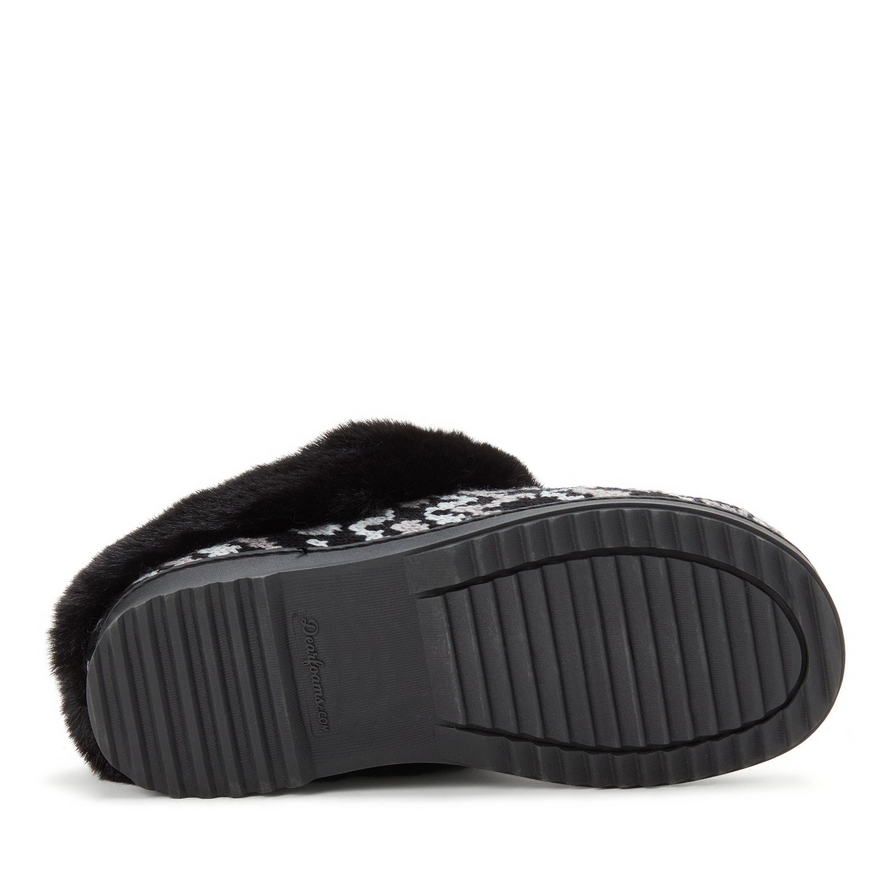 DEARFOAMS Hannah Festive Knit Clog Slipper, Alternate, color, Black Combo