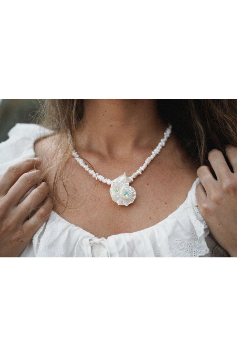 The Sirena Freshwater Pearl & Conch Shell Pendant Necklace, Alternate, color, Freshwater Pearl