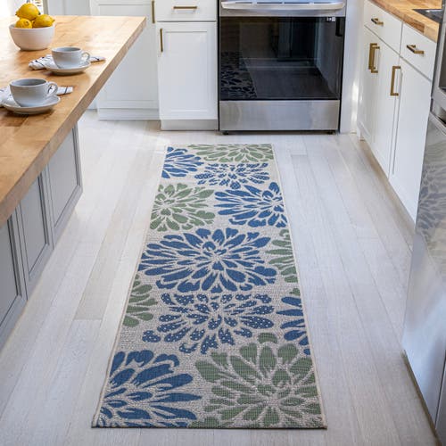 Jonathan Y Zinnia Modern Floral Textured Weave Indoor/outdoor Area Rug In Navy/green