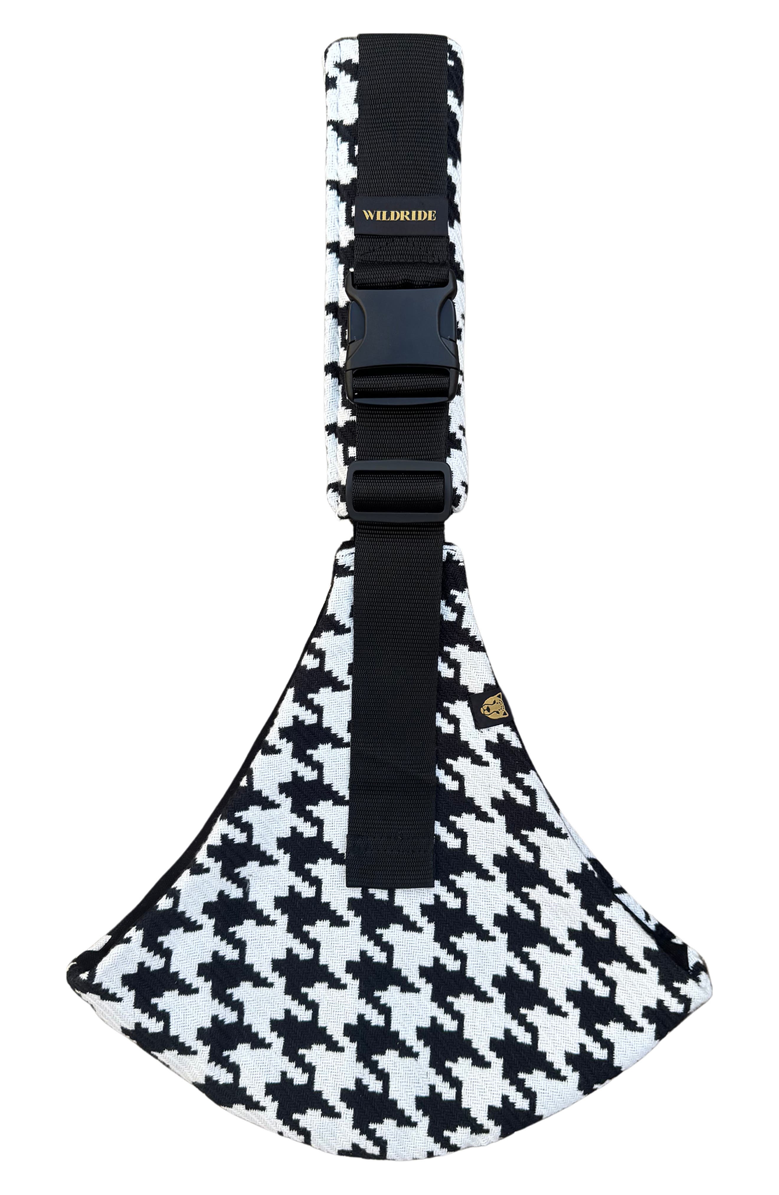 WILDRIDE Toddler Carrier in Black/White Chequered Pattern 