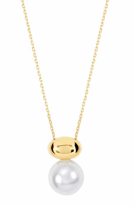 Faux Pearl Pendant Necklace