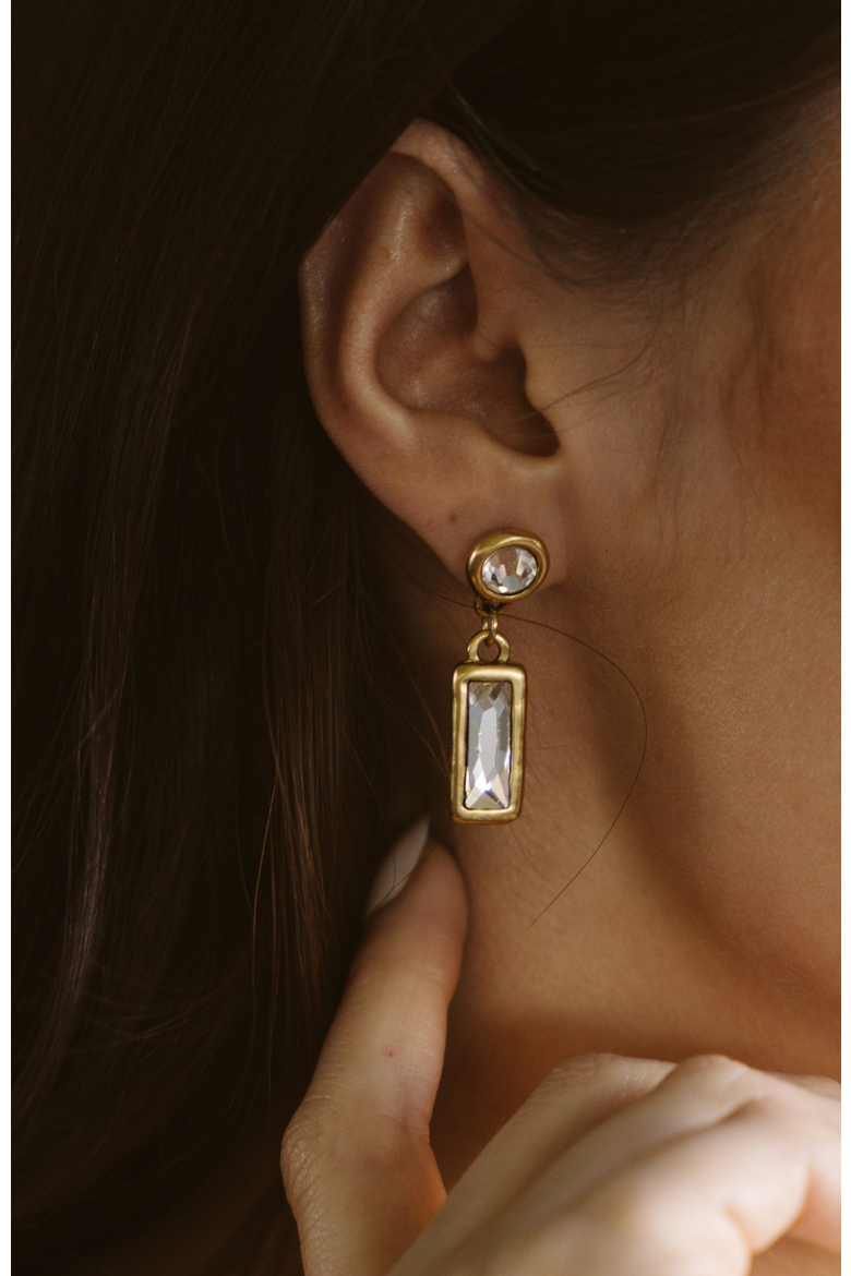 Daisy Earrings, Alternate, color, Gold