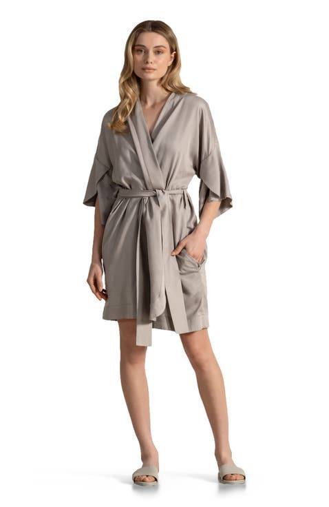 Naomi Short Woman's bathrobe