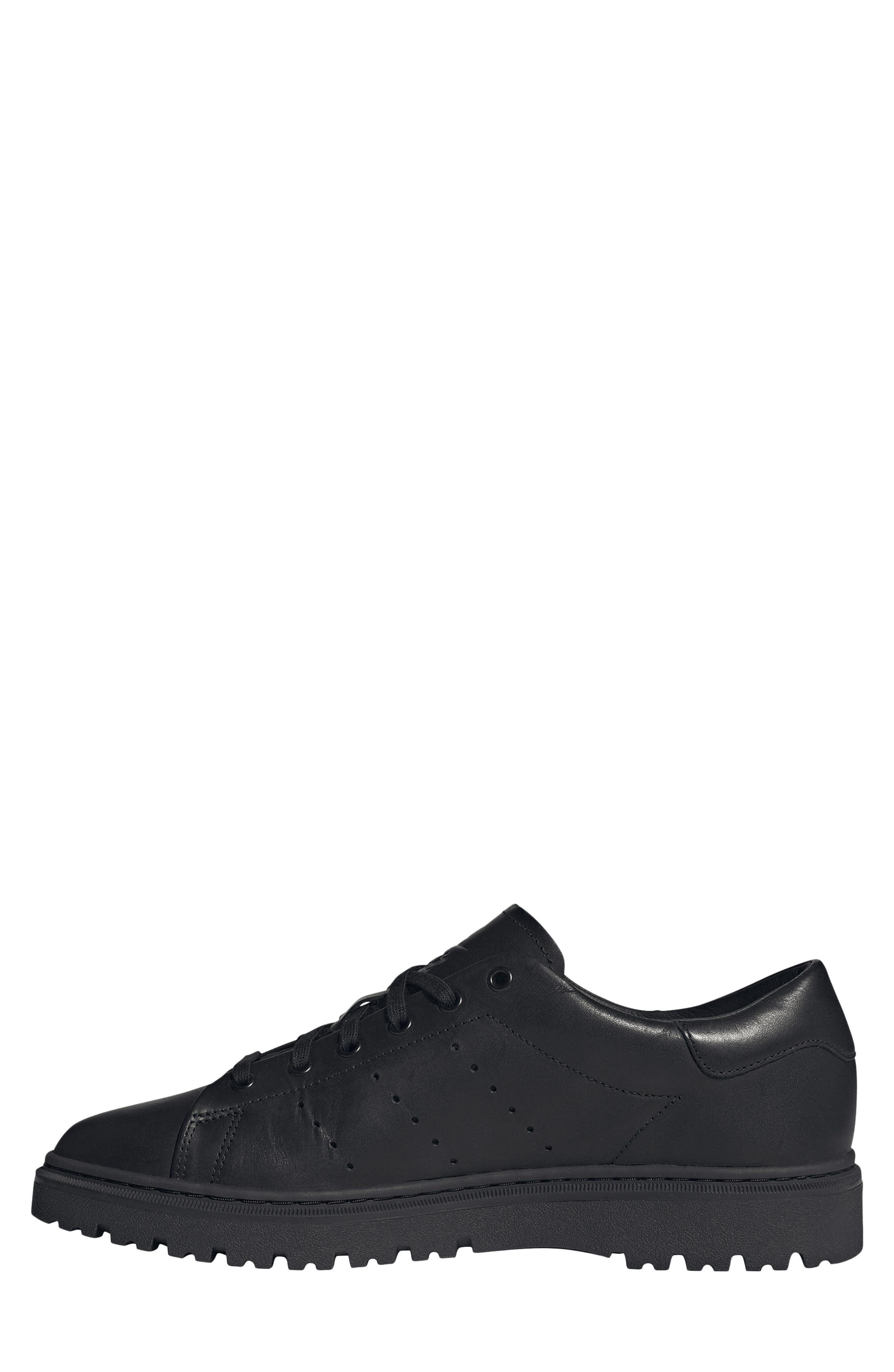 Gender Inclusive Stan Smith Freizeit Sneaker, Alternate, color, CORE BLACK/ CORE BLACK/ BLACK