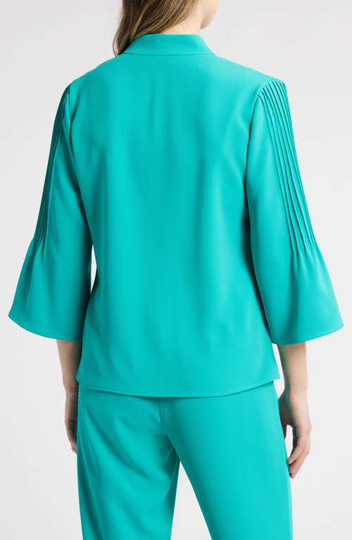 Ming Wang Raised Seam Bell Sleeve Top In Emerald Awe