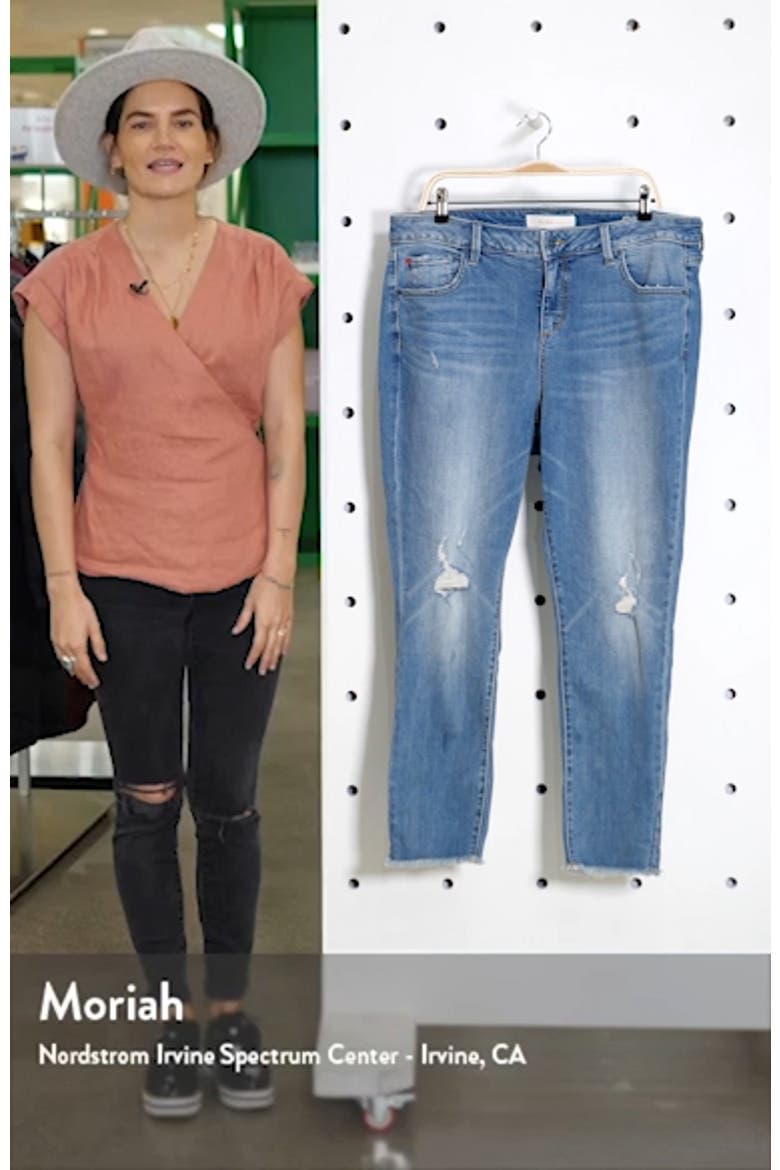 High Waist Fray Hem Ankle Jeans video