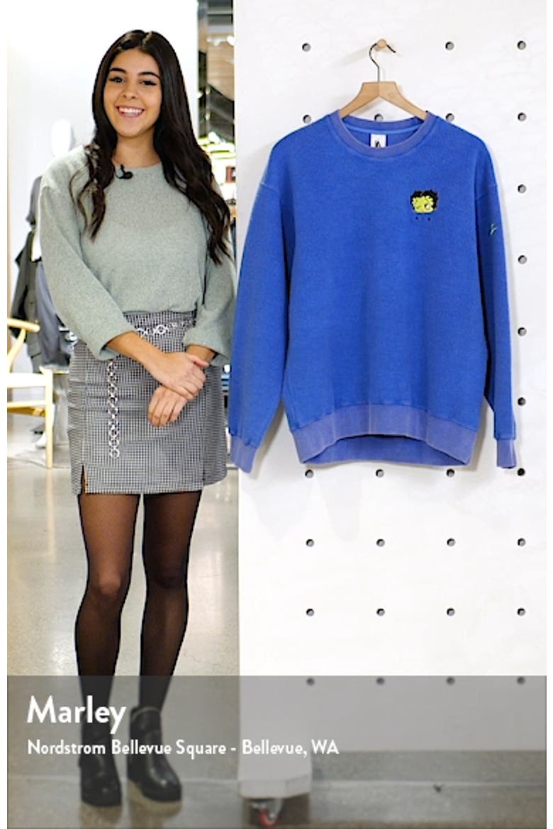 x Olivia Kim NRG Fleece Crewneck Sweatshirt video