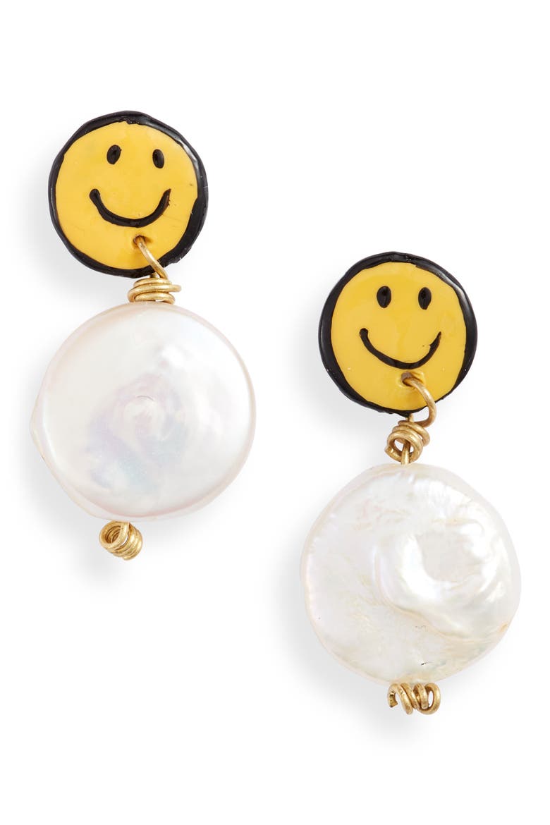 Smiley Freshwater Pearl Earrings, Main, color, MULTI