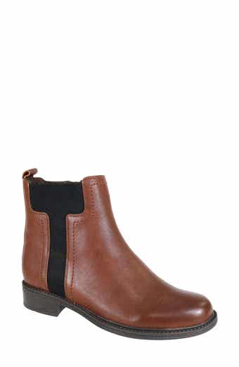 Casita Leather Bootie