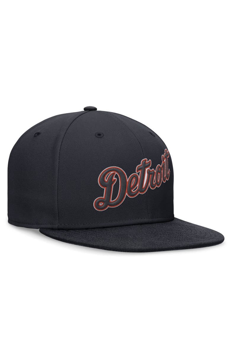 Nike Men's Nike Navy Detroit Tigers Evergreen Performance Fitted Hat, Alternate, color, 
