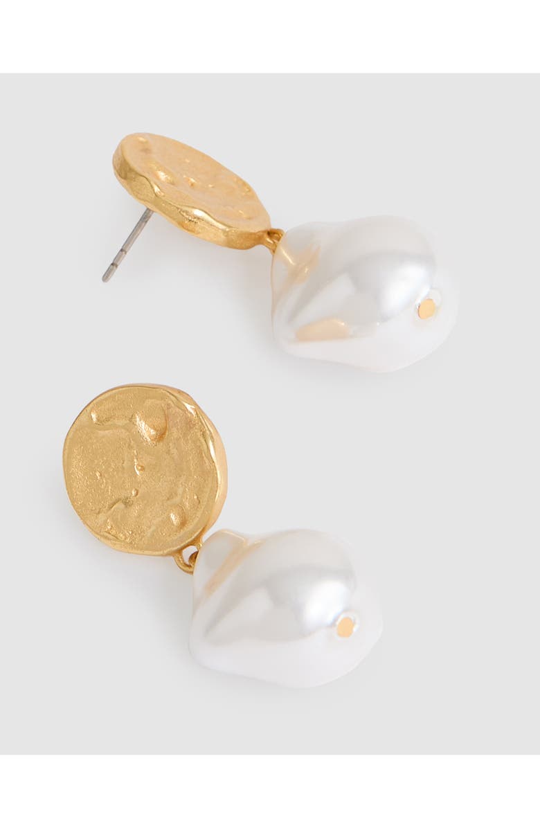 Reiss Maya Molten Faux Pearl Drop Earrings, Alternate, color, Gold Tone/ Pearl