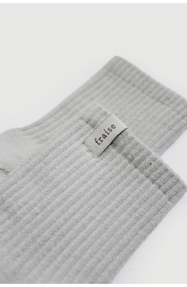 Fraise Fog Classic Crew Grip Socks, Alternate, color, Fog