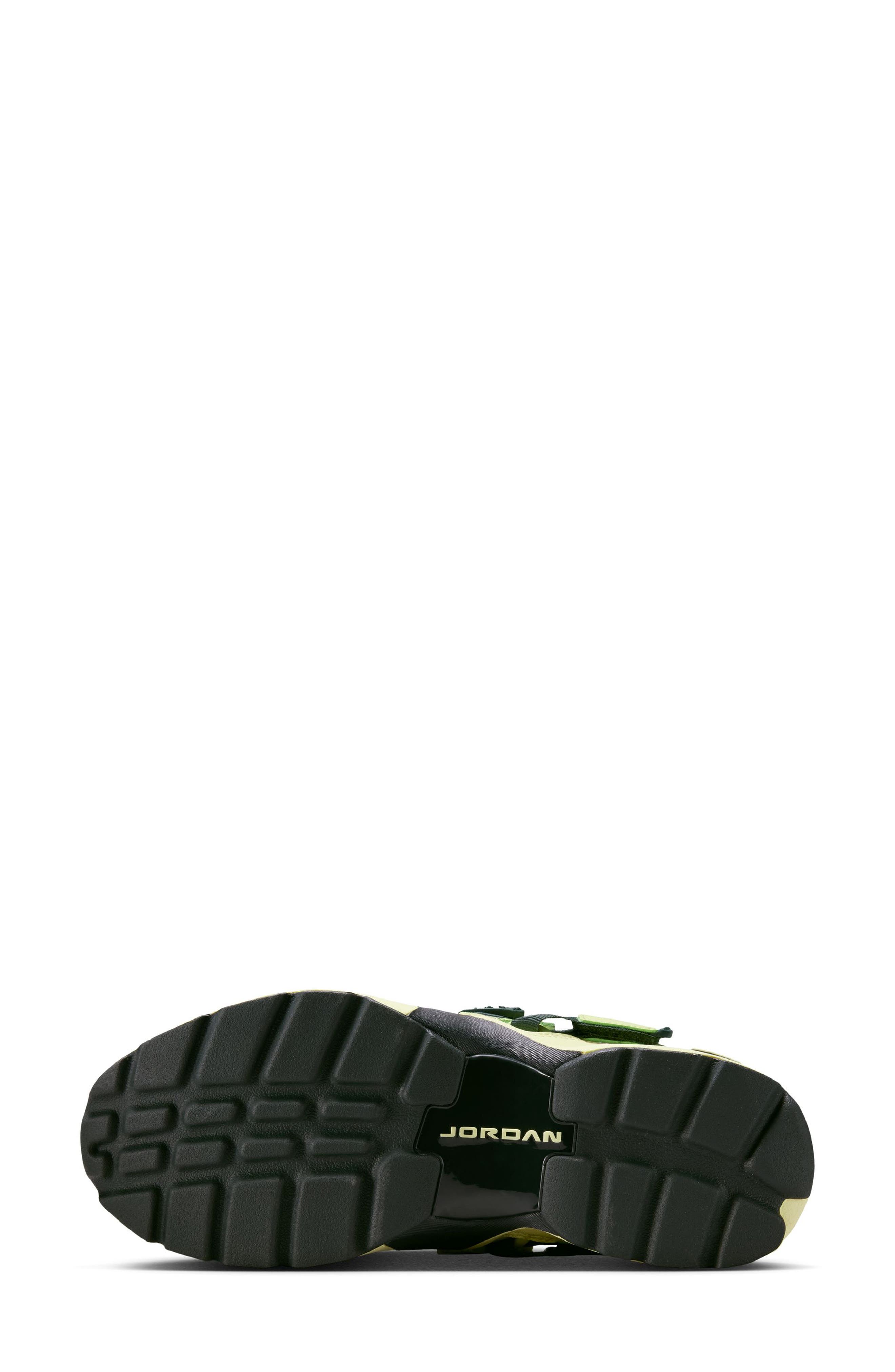 Jordan Trunner LX Sneaker, Alternate, color, Lemon Green/ Anthracite