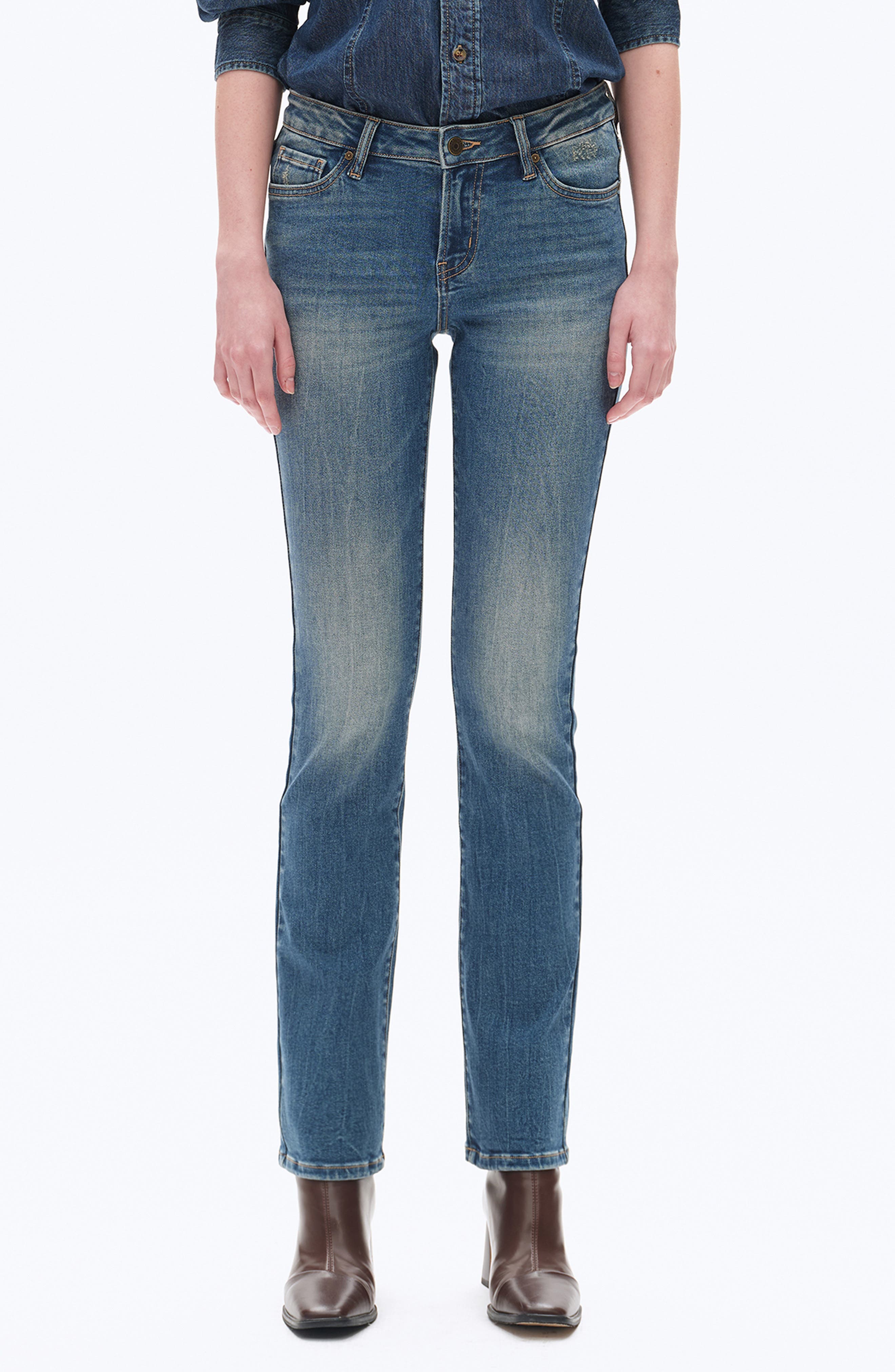 selected MEDIUM BLUE
