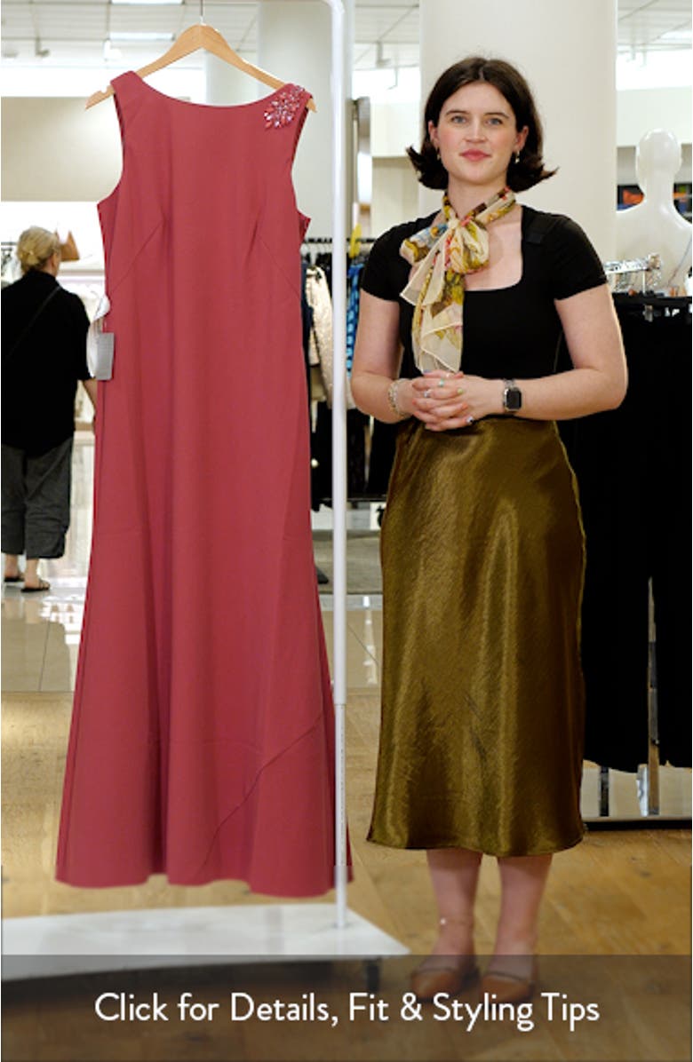 Pippa Embellished Cowl Back Trumpet Gown, sales video thumbnail