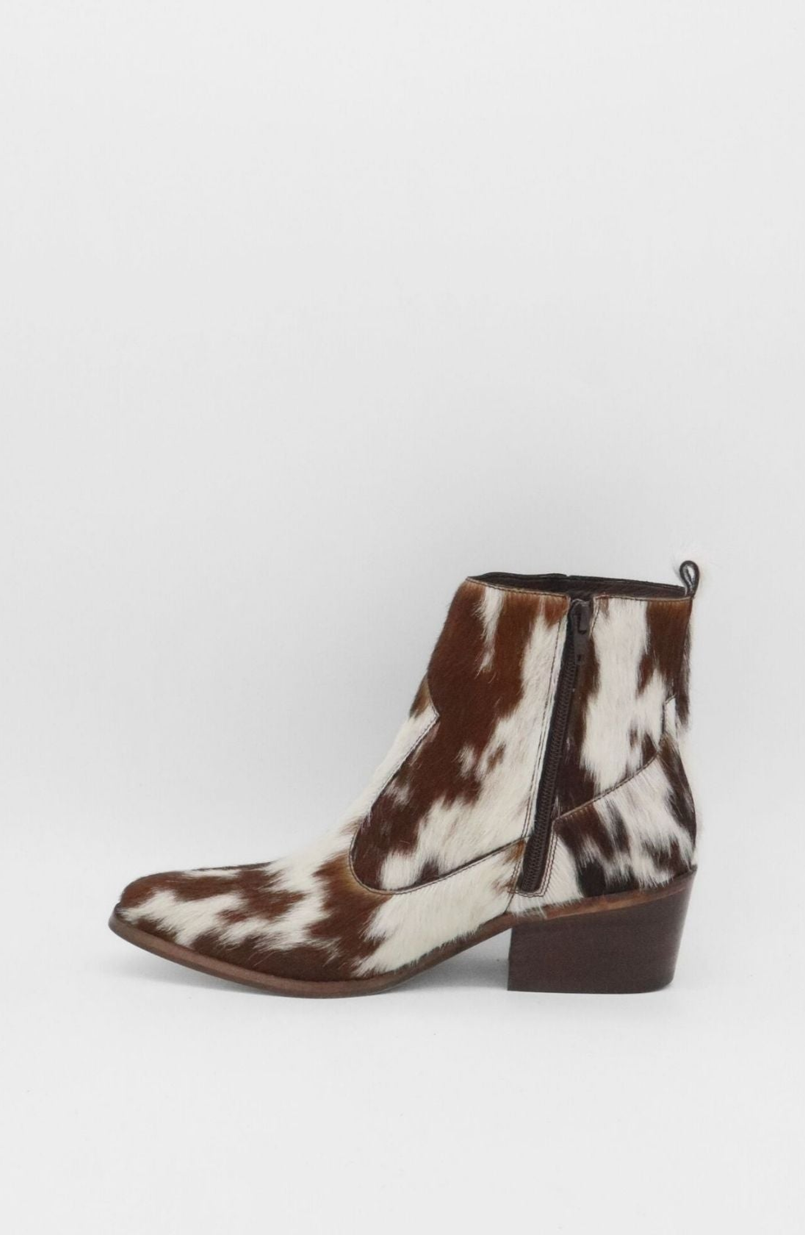 STIVALI NEW YORK Nomad Western Cowboy Booties, Alternate, color, White Cowhide