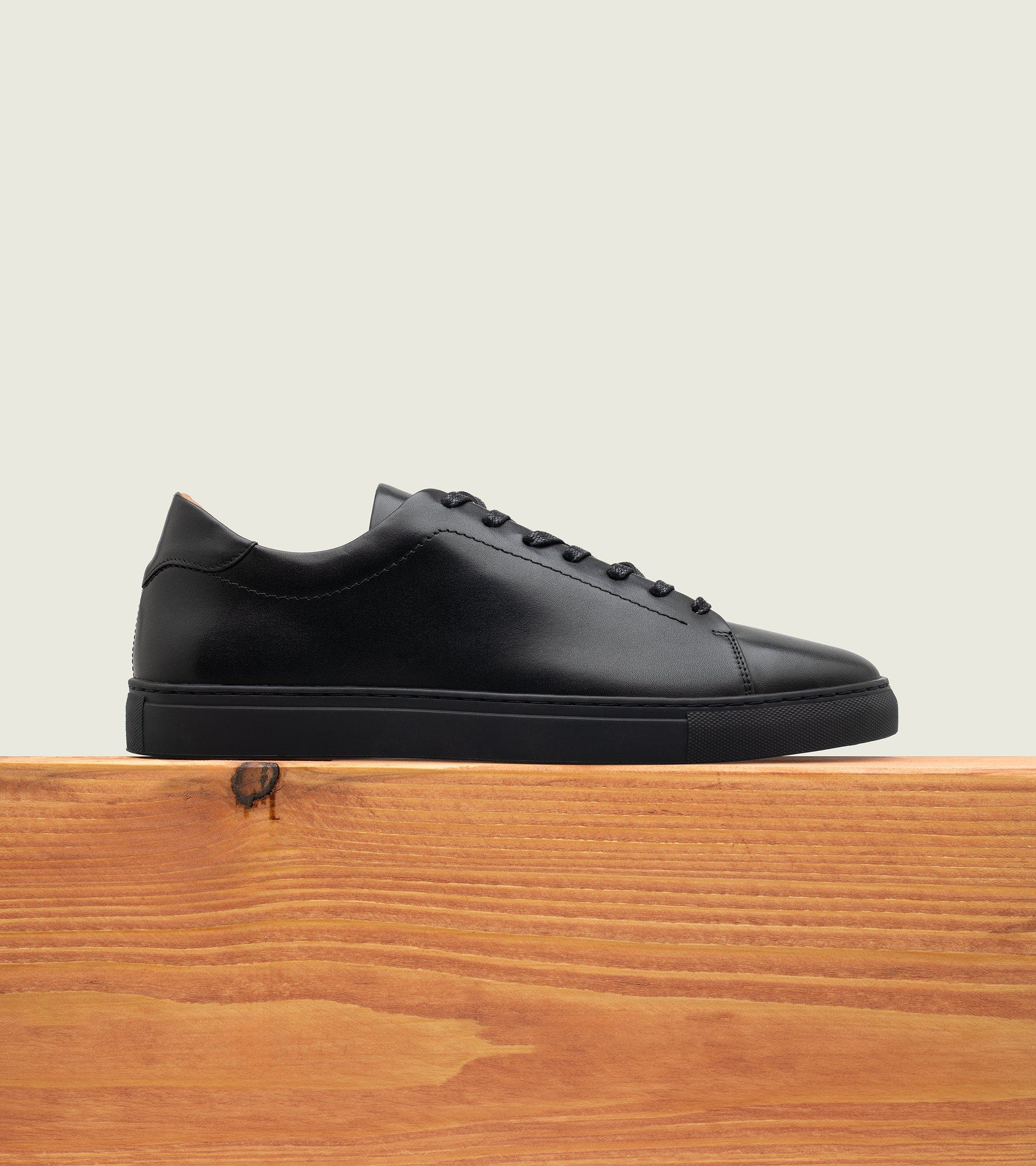 Jack Erwin Wesley Leather Low-Top Sneaker, Alternate, color, Black Leather