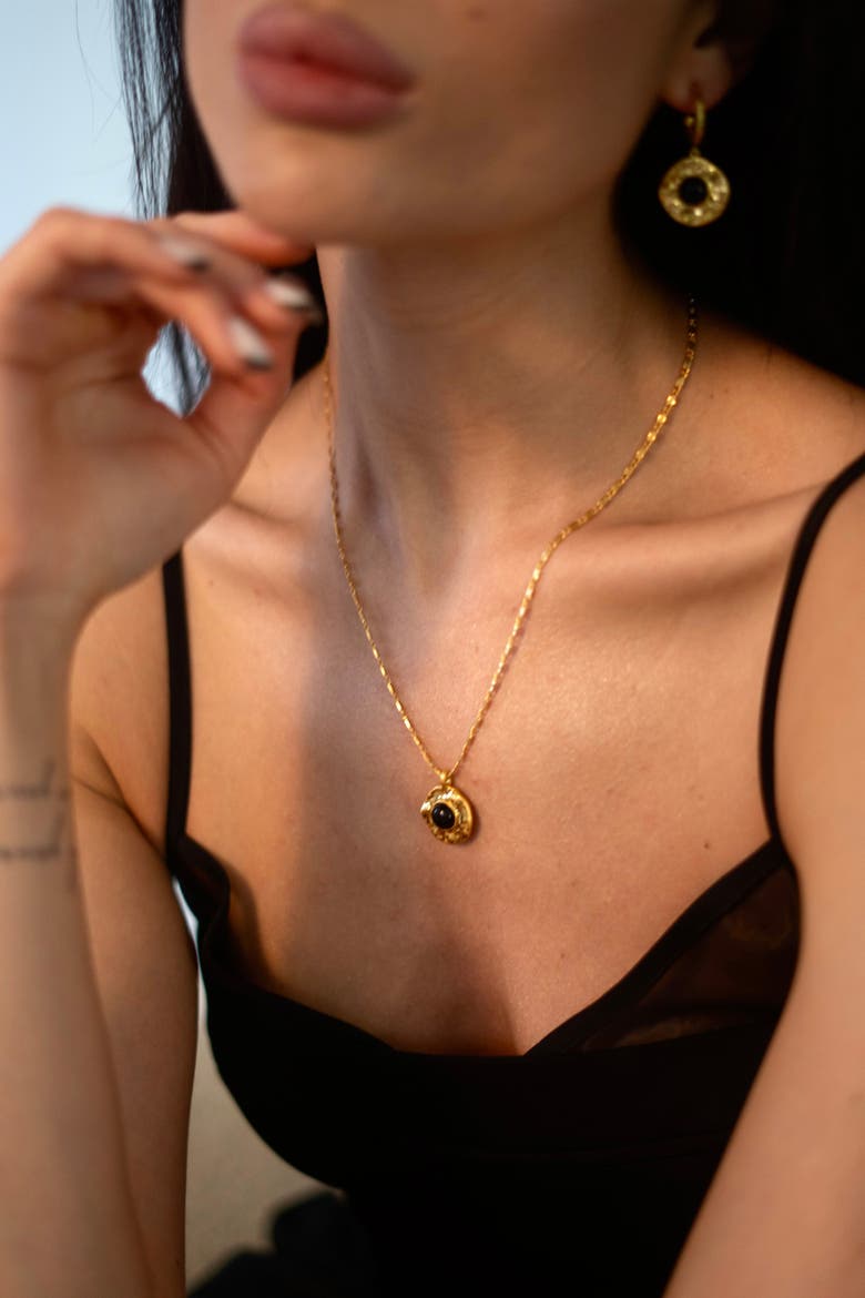 Roaming Venus Crystal Molten Pendant Necklace, Alternate, color, Gold/black