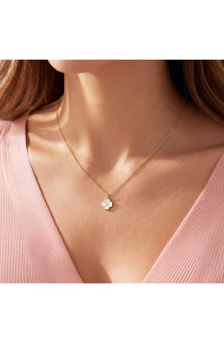 The Lovery Fine Jewelry Mother of Pearl Lucky Clover Necklace, Alternate, color, Mother Of Pearl