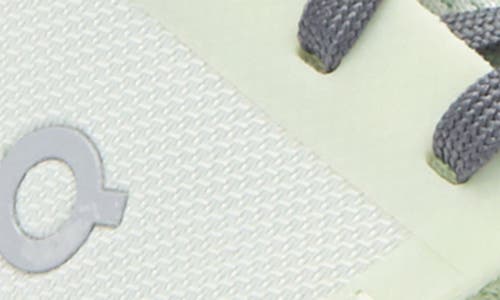 On Cloud X 4 Sneakers In Aloe/heydew