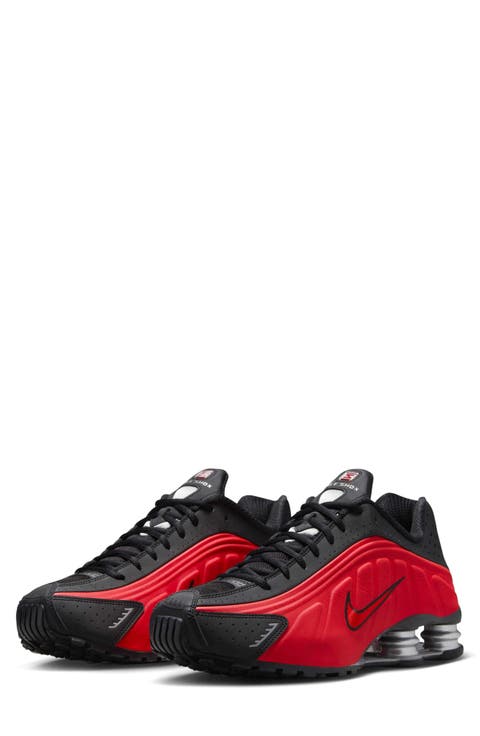 Shox R4 Sneaker (Men)