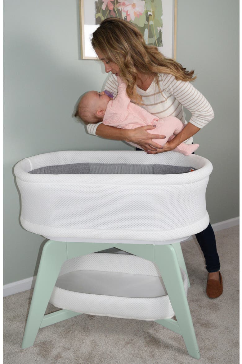 TrüBliss™ Evi Smart Bassinet, Alternate, color, WHITE ON MINT