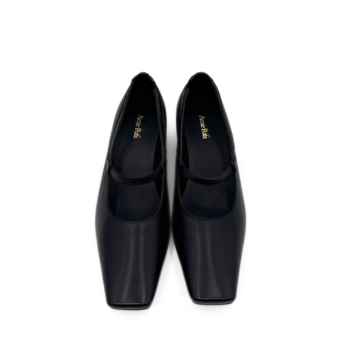 Amie Rafa Manna Leather Pumps In Black
