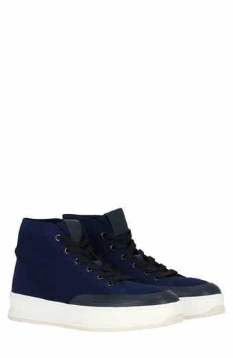 High Top Sneaker