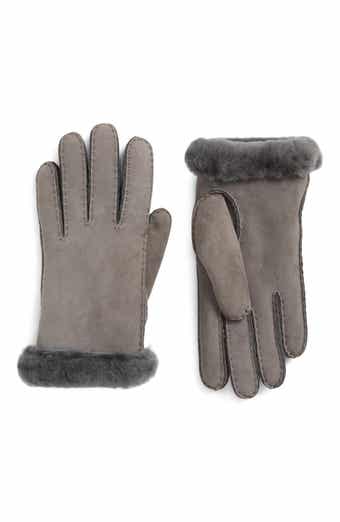 UGG® Classic Genuine Shearling Suede Gloves